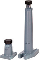 Vérin avec contre-écrou