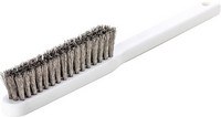 Brosse fine, manche en plastique